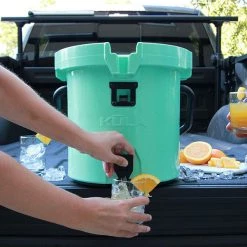 Bote KULA 2.5 Cooler Kayak Equipment & Gear